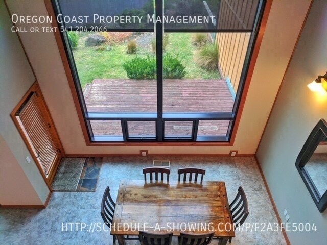 Building Photo - 3360 NW Oceanview Dr