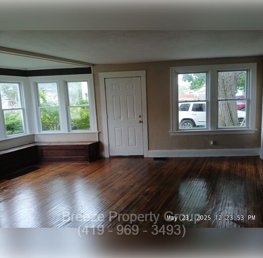 Building Photo - 226 Langdon St