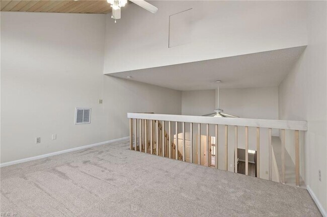 Building Photo - 901 Gas Light Ln