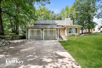 Building Photo - 405 Montbrook Dr