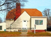 Building Photo - 35130 June Dr