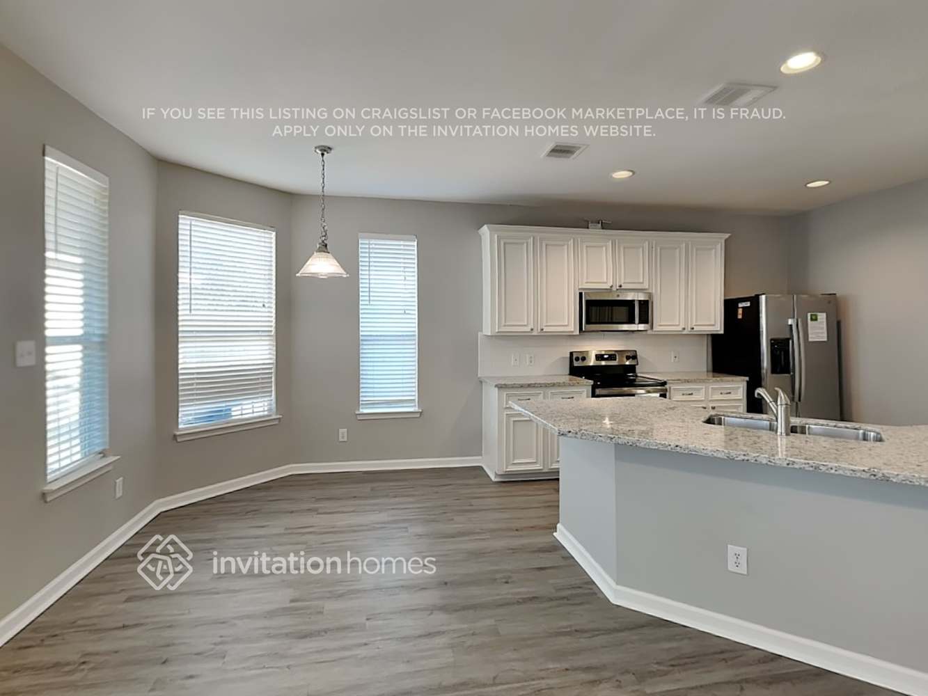 Building Photo - 4522 Lake Halbert Ln