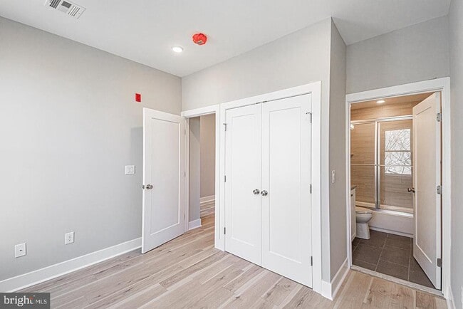 Building Photo - 715 S 51st St