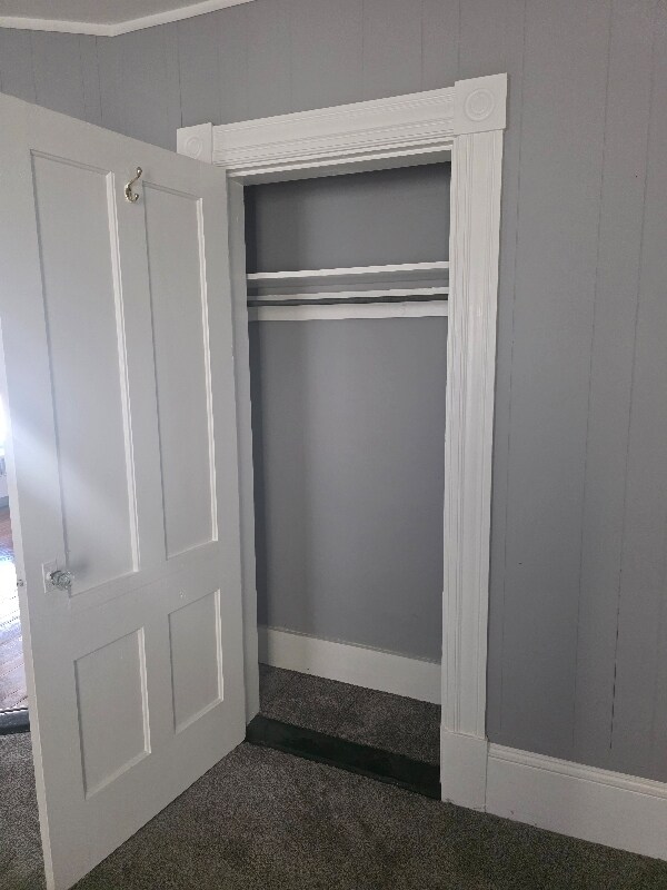 Building Photo - 560 Pine St