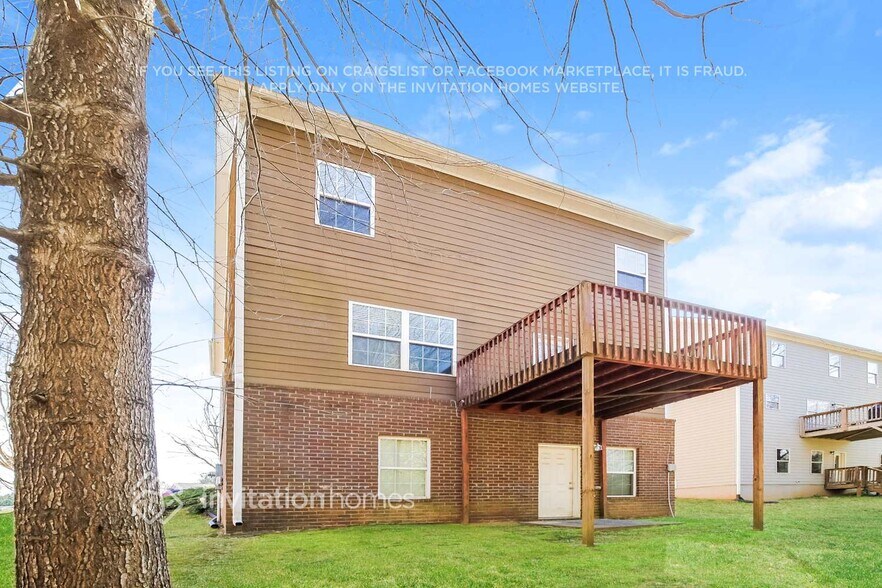 Building Photo - 4016 Traipse Ct