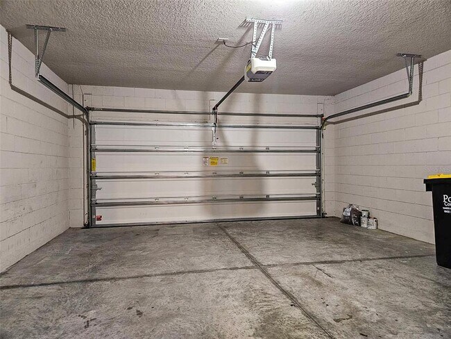 Building Photo - 3532 Monaco Ln
