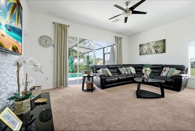 Building Photo - Stunning Fully Furnished and Decorated home in Davenport with Private Pool!