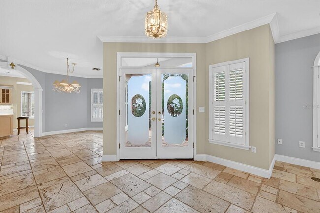 Building Photo - 618 High Point Dr