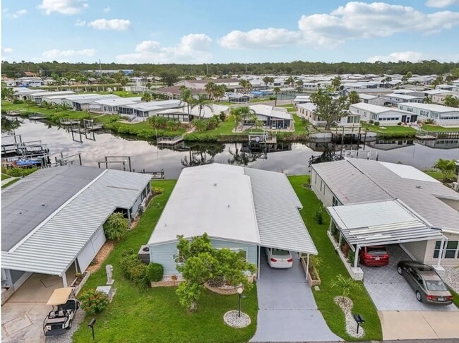 Building Photo - 106 Lazy River Rd