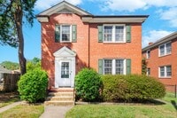 Building Photo - Great Two Bedroom apartment in the Museum ...
