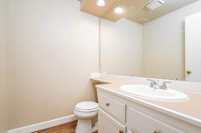 Building Photo - 14927 SE 184th St