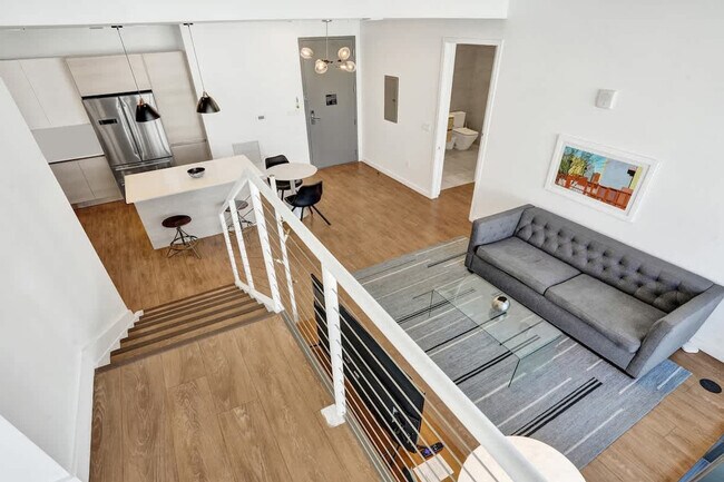 Building Photo - 1220 17th St