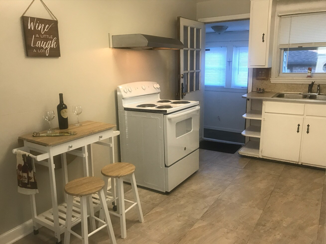 Building Photo - 57 Alice St