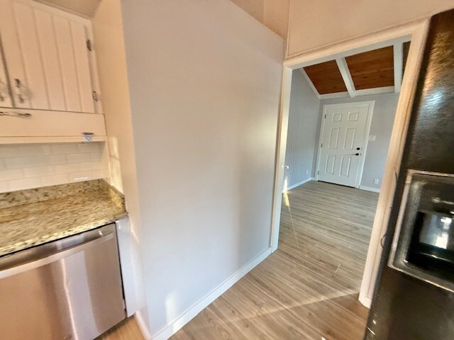 Building Photo - 914 Palma St