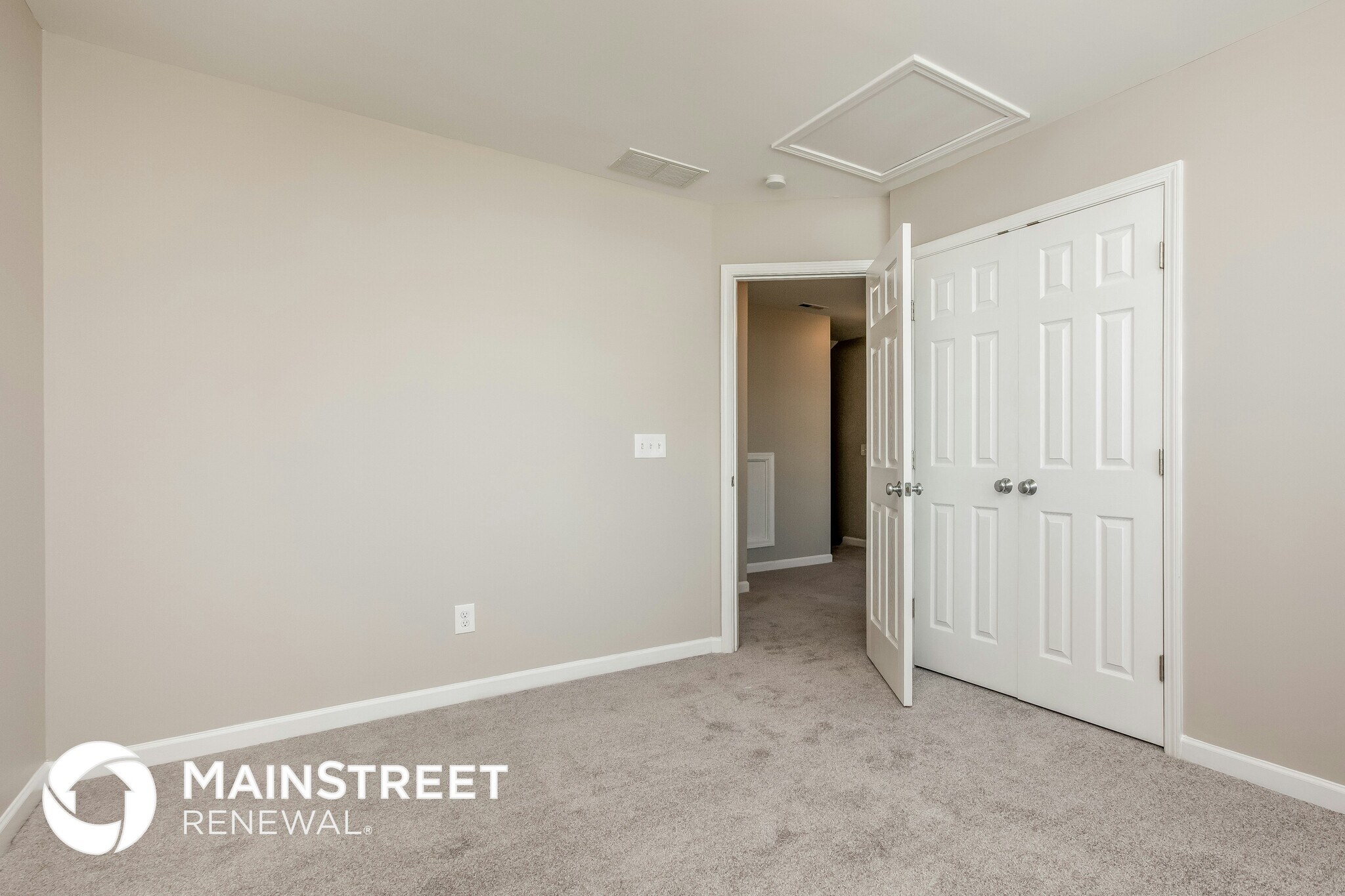 Building Photo - 4014 Lady Slipper Ln