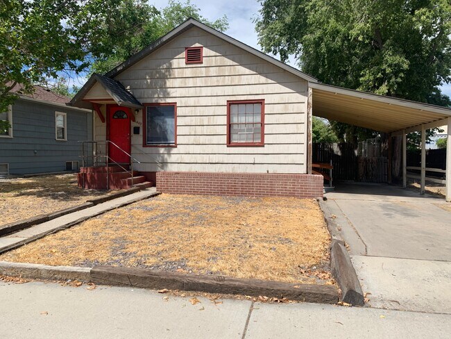 Primary Photo - 1440 Texas Ave