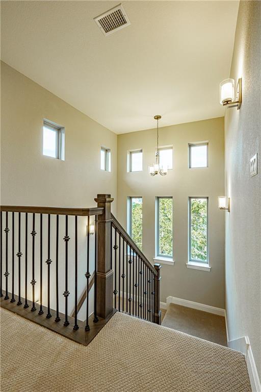 Building Photo - 511 Woodside Ter