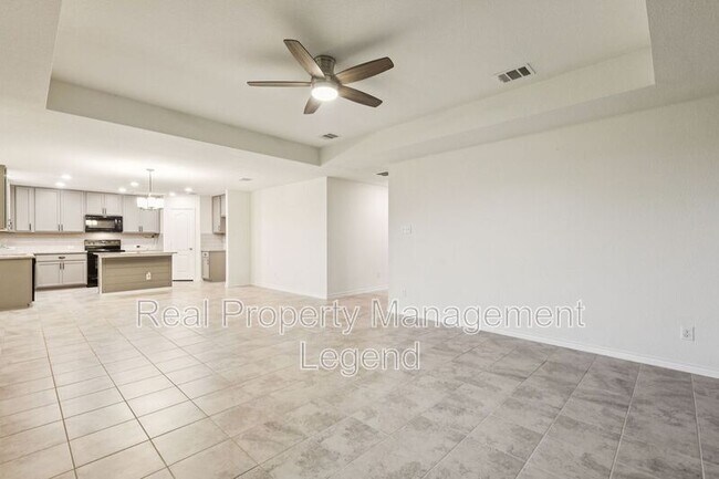 Building Photo - 2617 Warren Ln