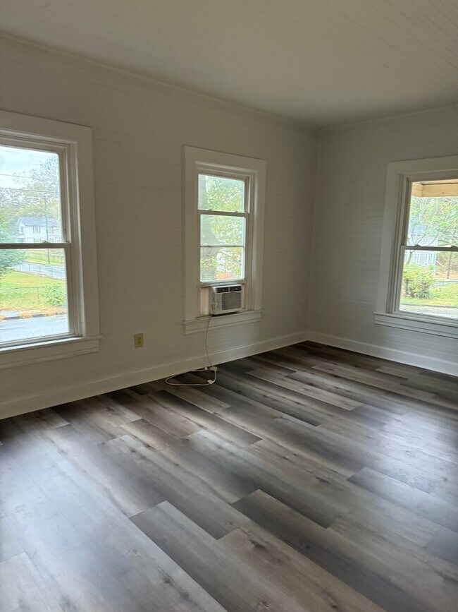 Building Photo - 217-219 Avenue C