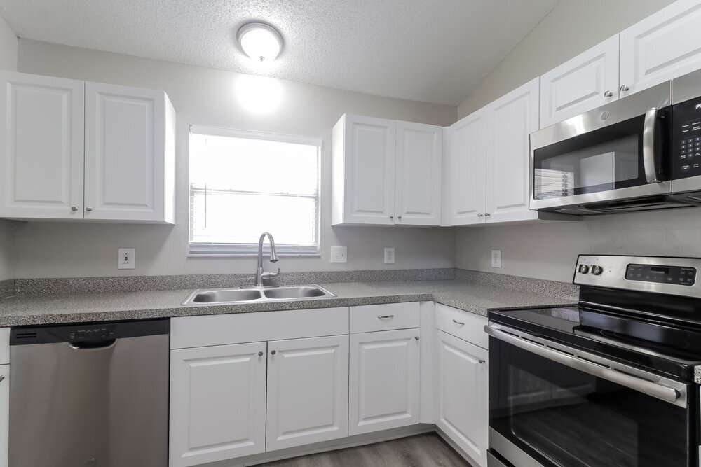Building Photo - 1034 Gore Dr