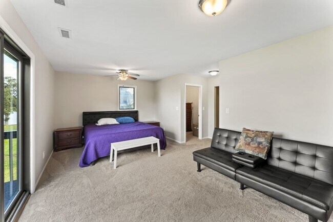 Building Photo - 25678 W Long Beach Dr