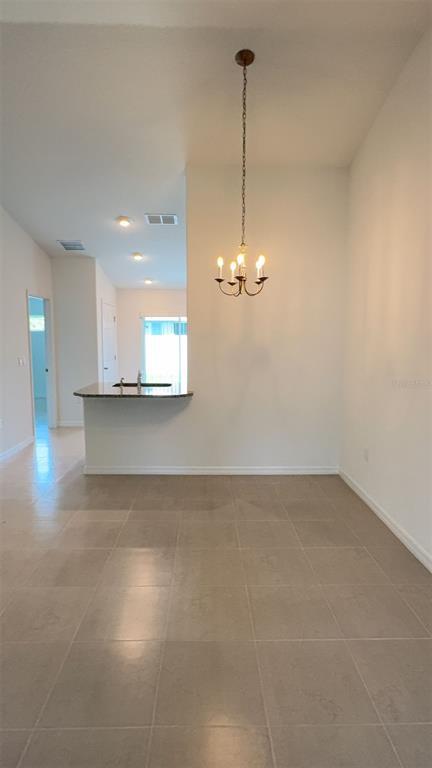 Building Photo - 4 Llobell Pl