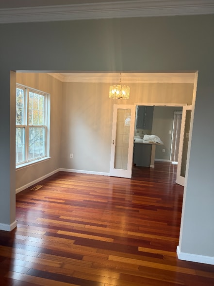 Building Photo - 608 North St NE