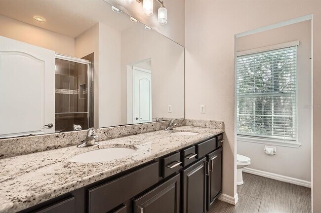 Building Photo - 7001 Interbay Blvd