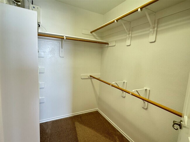 Building Photo - 11531 Jacinth Ct