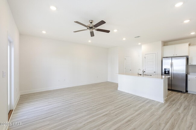 Building Photo - 167 Ellery Ln