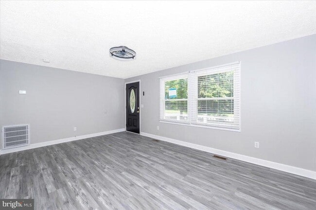 Building Photo - 12284 Bandera Ln