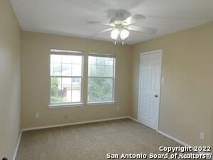 Building Photo - 10386 Oakwood Crest