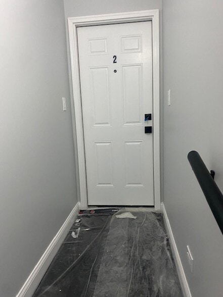 Unit 2 Entry Door - 1305 E 69th St