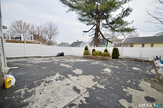 Building Photo - 32 Boston Terrace