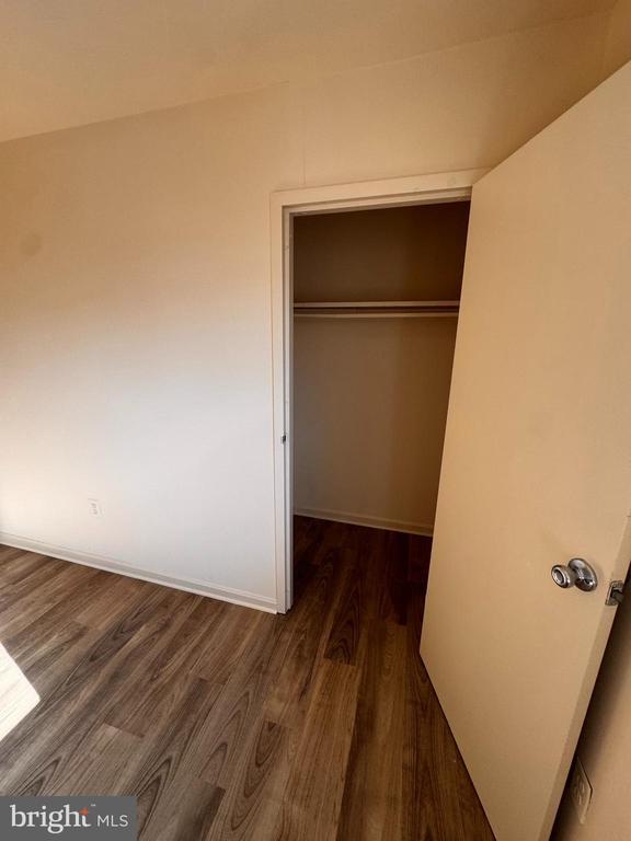 Building Photo - 4513 Logsdon Dr