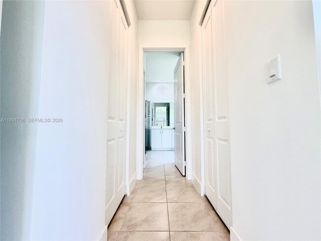 Building Photo - 5028 Gambero Wy