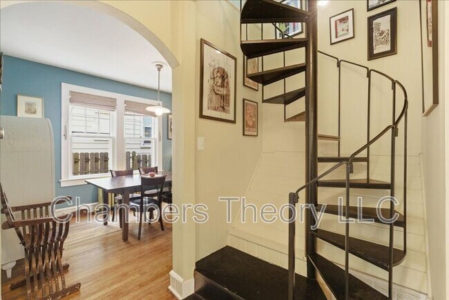 Building Photo - 314 Ethan Allen Ave