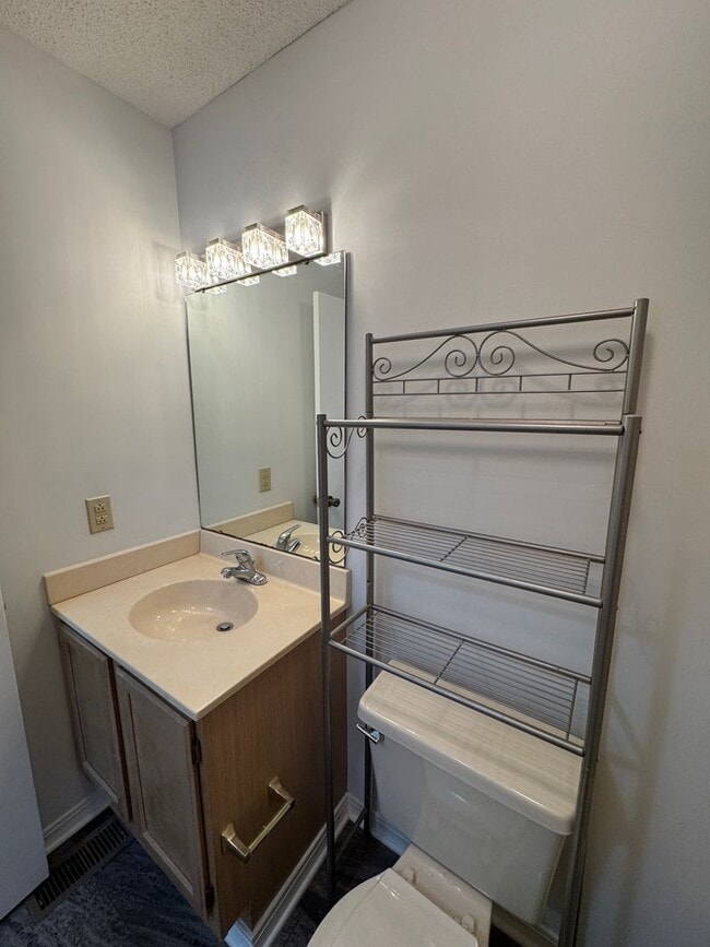 Building Photo - Black Mountain - Two Bedroom, 55 + Community