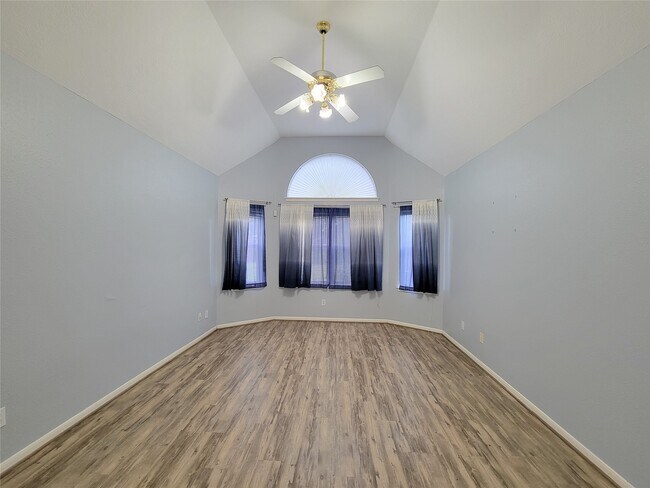 Building Photo - 6410 Coley Park