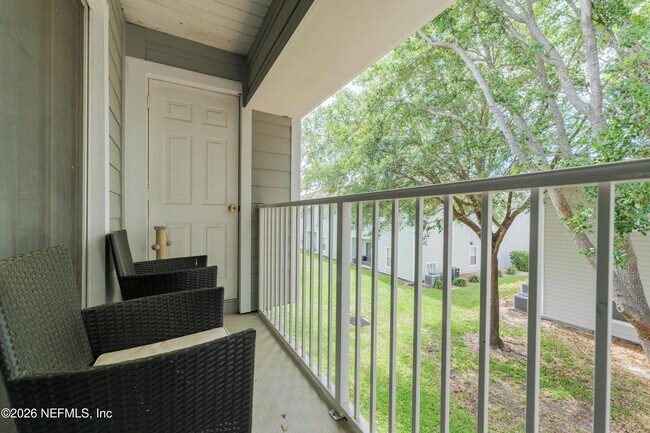 Building Photo - 7060 Deer Lodge Cir
