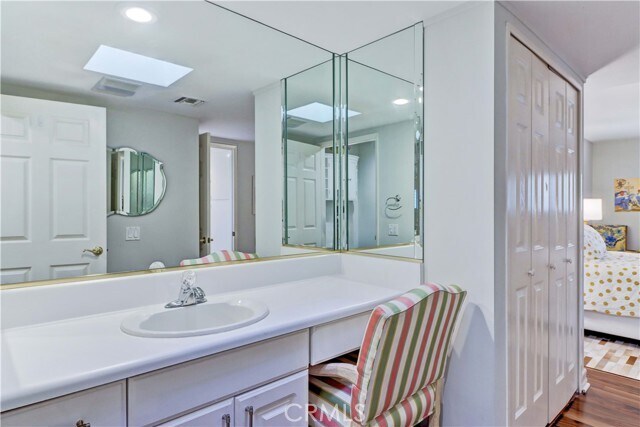 Building Photo - 881 Via Mendoza