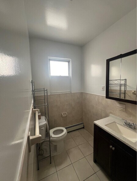 Building Photo - 415 Rockaway Ave