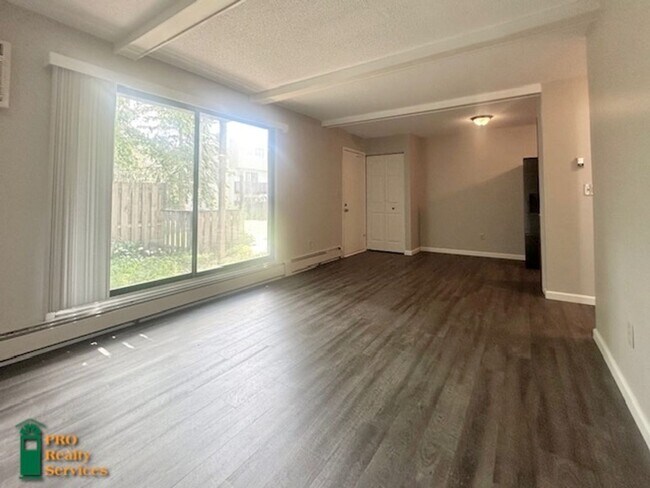 Primary Photo - Recently Remodeled 1 Bedroom Condo