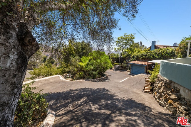 Building Photo - 19784 Vision Trail