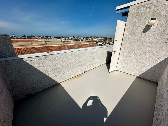 Building Photo - 1815 Armour Ln