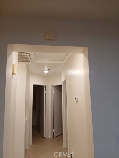 Building Photo - 12067 White Oak Ct