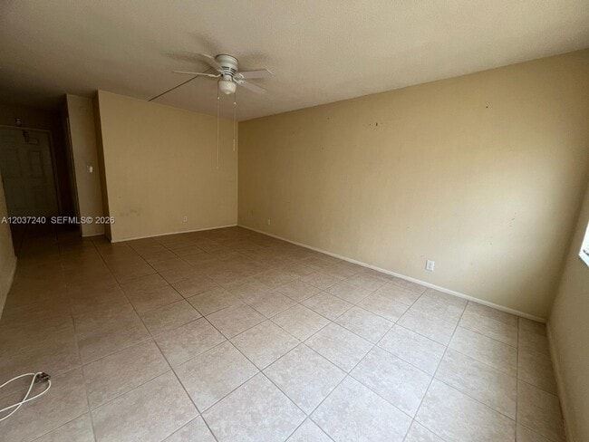 Building Photo - 1321 NW 43rd Ave
