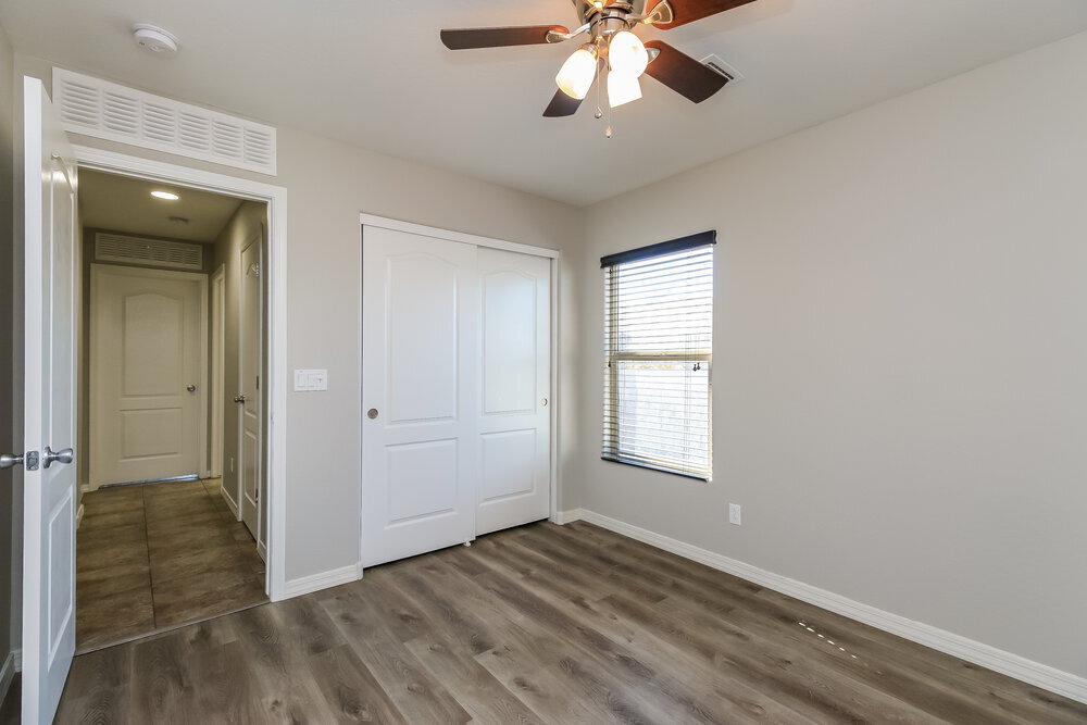 Building Photo - 10826 E Calypso Ave