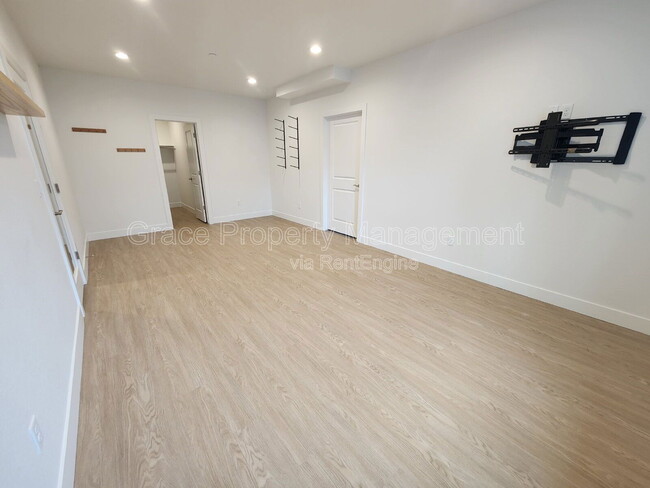 Building Photo - 12930 Galapago St