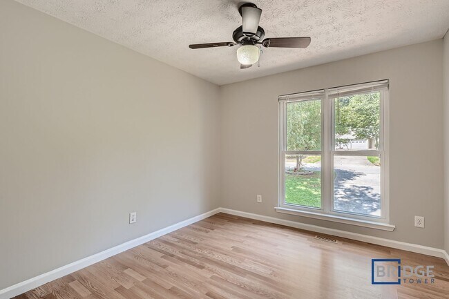 Building Photo - 281 Cedars Glen Cir